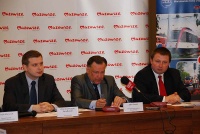 109 MLN ZŁ Z UNII NA NOWE POCIĄGI DLA WARSZAWSKIEJ KOLEI DOJAZDOWEJ 